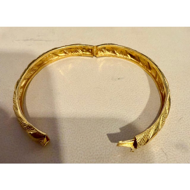 VINTAGE 24 Karat Yellow Pure Gold 27.5 Gm SMALL Bangle Bracelet, Openable For Sale - Image 10 of 18