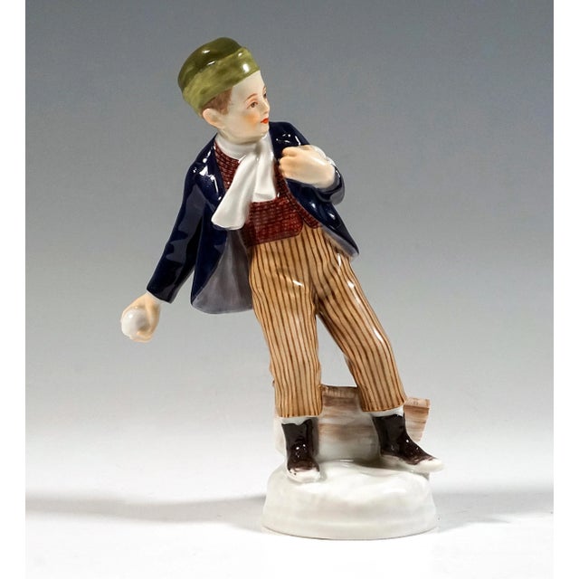 Art Nouveau Meissen Snowball Thrower & Girl Figurines by A. Koenig, 1910s, Set of 2 For Sale - Image 4 of 8