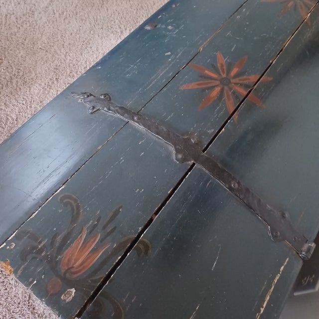 Early 19th Century Swedish Dome Top Wedding Trunk For Sale - Image 6 of 13