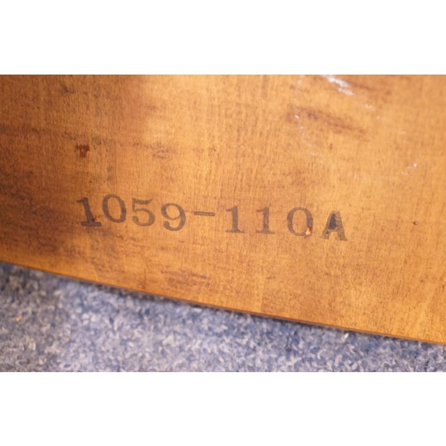 Pennsylvania House Solid Hard Rock Maple Colonial Early American Fiddleback Duxbury Windsor Dining Arm Chair 1059-110a For Sale - Image 12 of 12