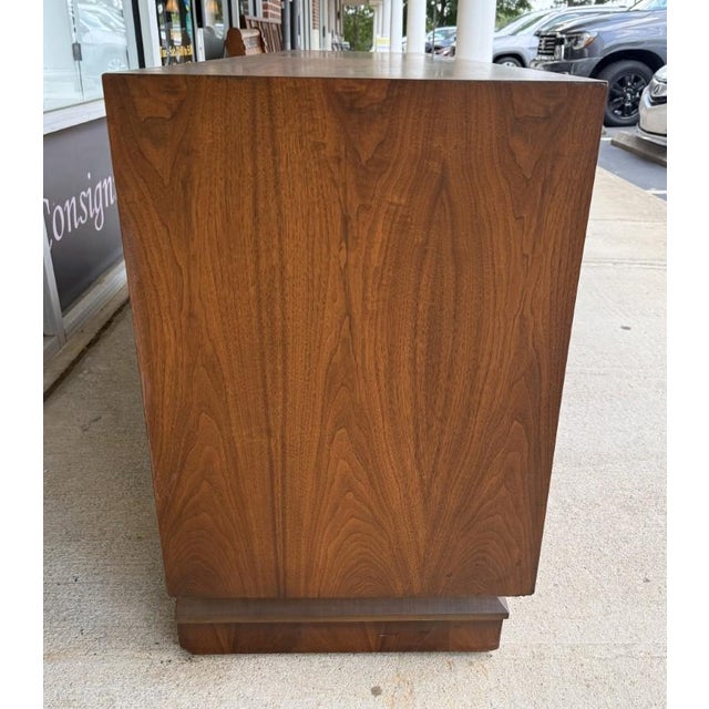 Brown 1970s Brutalist-Inspired Dresser With Two Mirrors For Sale - Image 8 of 18