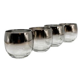 Example of Dorothy Thorpe Glasses