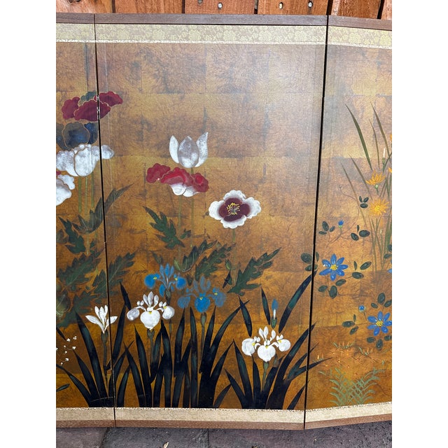 Wood Vintage Hiyakuho Imayasu Japanese Hand-Painted Floral Gold Byobu Screen For Sale - Image 7 of 18