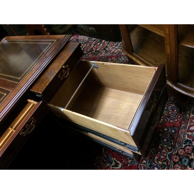 Vintage Executive Desk, Leather Top Desk, Sligh Furniture For Sale - Image 17 of 18