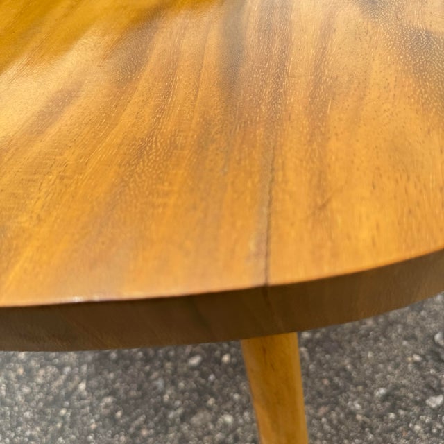 1950s Hawaiian Koa Wood Biomorphic Coffee Table, End Table For Sale - Image 9 of 10