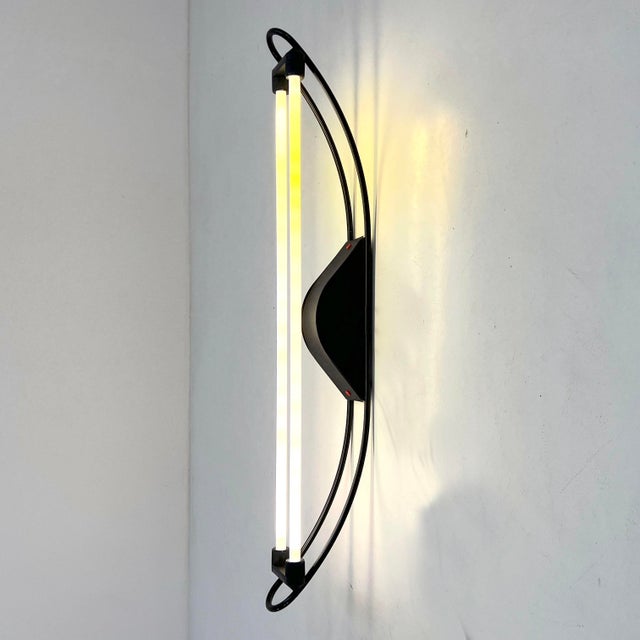 Arched Black Neon Wall Lamp by Gian N. Gigante for Zerbetto, 1980s For Sale - Image 6 of 8