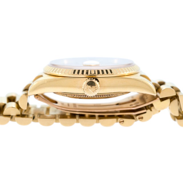 Metal Rolex Presidential 18k Gold Day/Date Automatic Wristwatch For Sale - Image 7 of 17