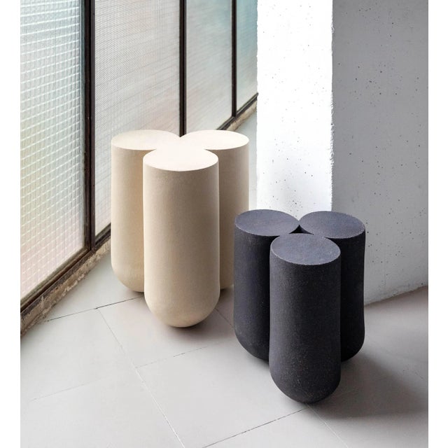 Clay moor stool by Lisa Allegra Moor collection Dimensions: Ø 32 x 35 cm Materials: Clay