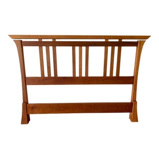Traditional McKinnon Furniture Handcrafted Queen Size Shinto Bedframe For Sale