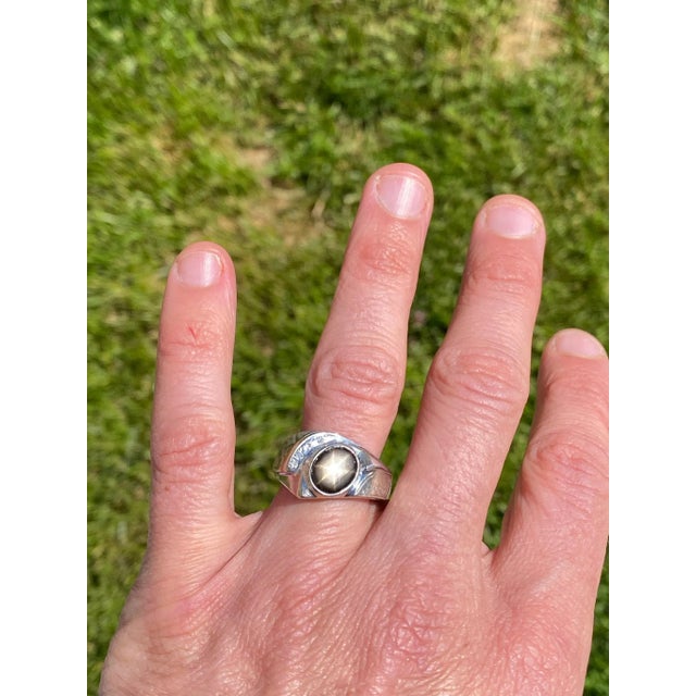 The Cascorro: Gentlemen's 14K Black Star Sapphire and Diamond Ring For Sale - Image 11 of 11
