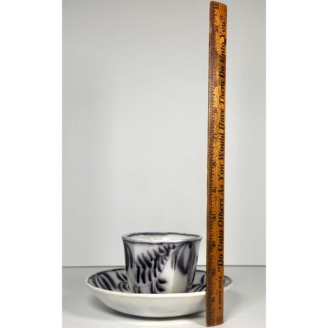 Early 19th Century Staffordshire Flow Black Mulberry Ironstone Cup & Saucer For Sale - Image 13 of 15
