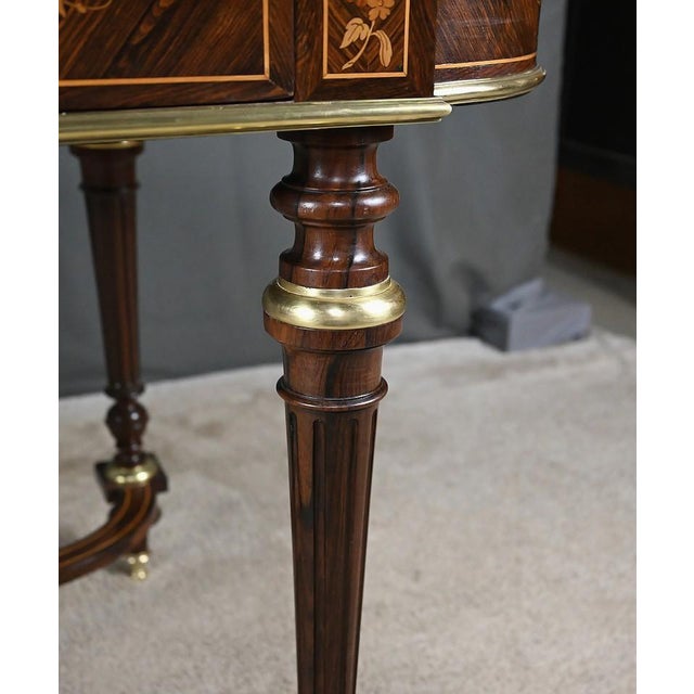 Napoleon III Center Table in Veneer, Second Half of the 19th Century For Sale - Image 16 of 18