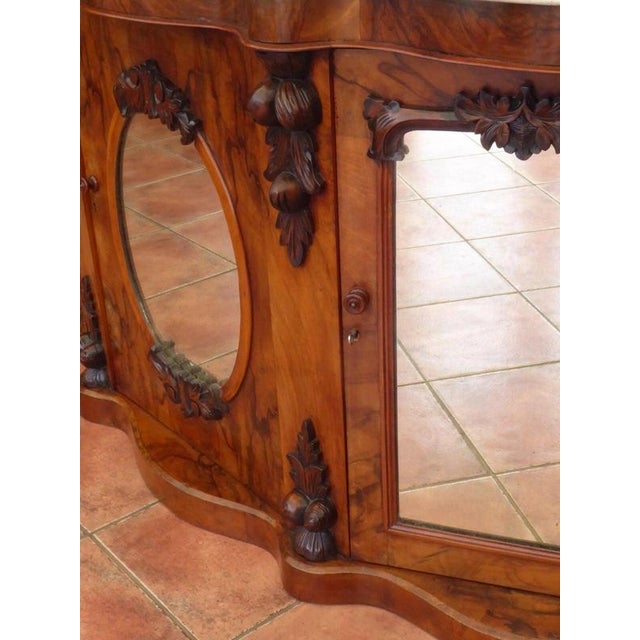 Antique Early 19th Century Carved Walnut and Marble Chiffonier, 1830 For Sale - Image 4 of 18
