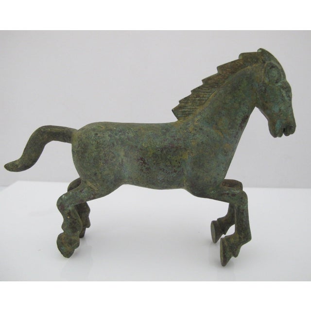 Early 20th Century Vintage Chinese Bronze Galloping Horse Han Dynasty Style Statue Figurine For Sale - Image 5 of 10