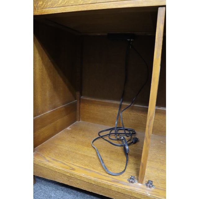 Stickley Mission Oak Entertainment Center / Cabinet, Arts & Crafts Style For Sale - Image 17 of 18
