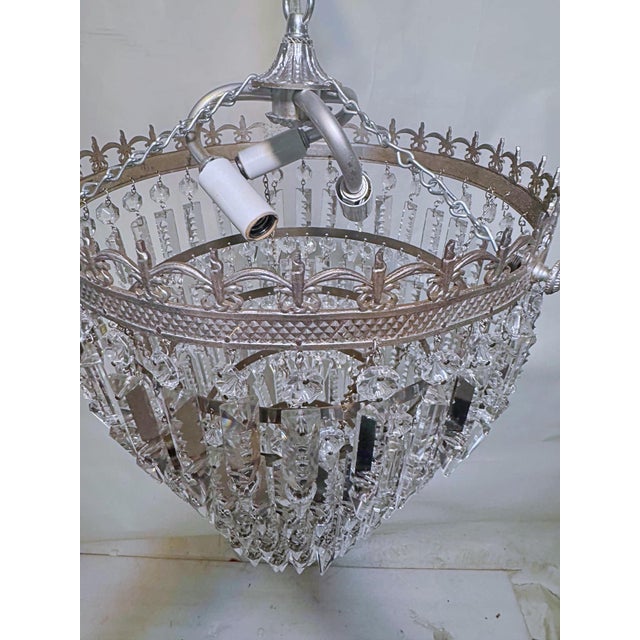 Vintage Silver Rim Tiered Crystal Chandelier For Sale In New York - Image 6 of 10