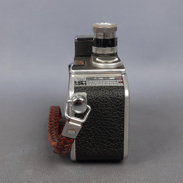 Metal Vintage Bolex Paillard 8mm Analogue Film Camera, Swiss, 1960s For Sale - Image 7 of 16