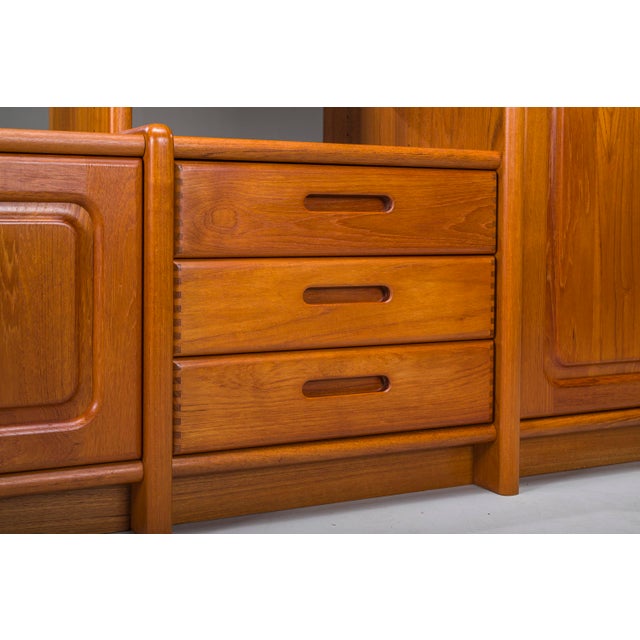 Mid-Century Modern Danish Modular Teak Wall Unit from Dyrlund, Denmark, 1970s For Sale - Image 11 of 12