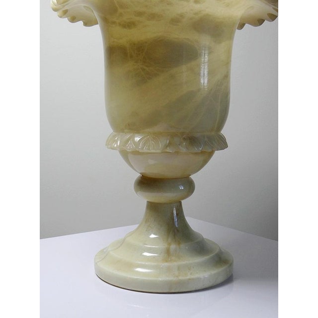 Large Planter in White-Yellow Alabaster, 1930s For Sale - Image 6 of 16