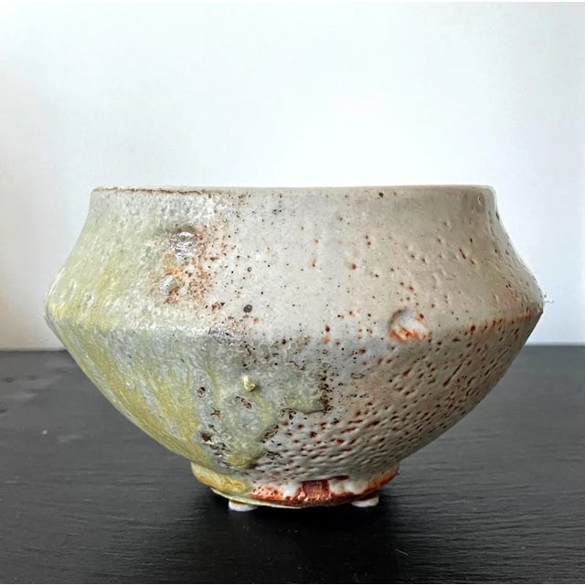 American Studio Ceramic Bowl in Shino Glaze by Warren MacKenzie For Sale - Image 9 of 13