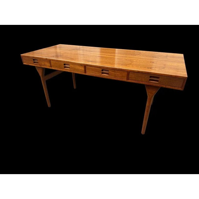1960s Teak 4-Drawer Writing Table by Nanna Ditzel for Soren Wiladsen, 1960s For Sale - Image 5 of 8