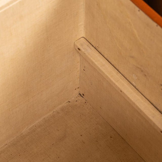 Antique Courier Trunk in Orange Vuittonite Canvas by Louis Vuitton for Louis Vuitton, 1905 For Sale - Image 14 of 18