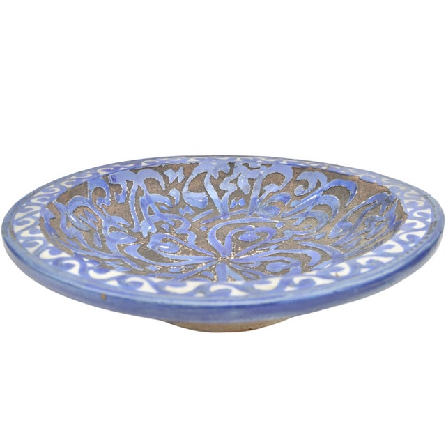 Late 19th Century Late 19th Century Moroccan Blue Calligraphy-Patterned Chiseled Ceramic Plate For Sale - Image 5 of 10