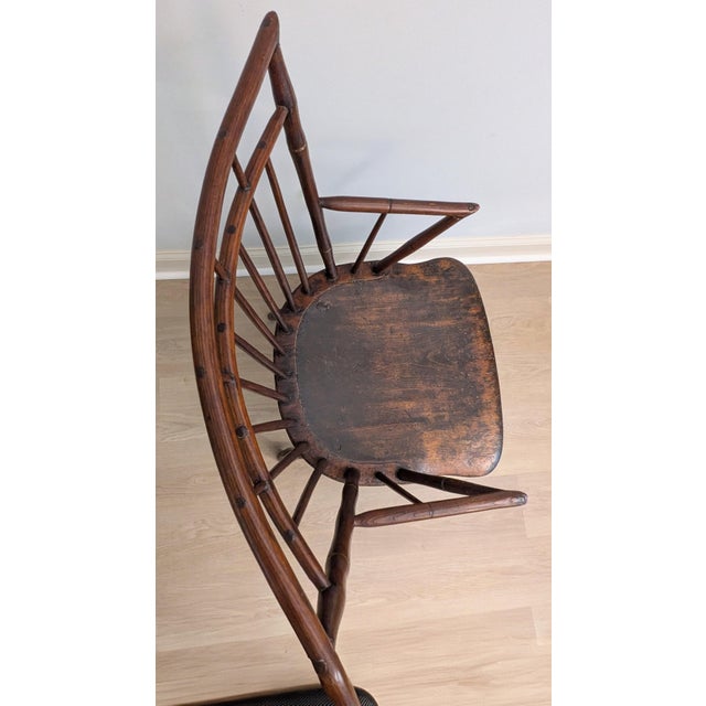 Late 18th Century Windsor Arm Chair Plank Seat Fan-Back New England For Sale In Raleigh - Image 6 of 18