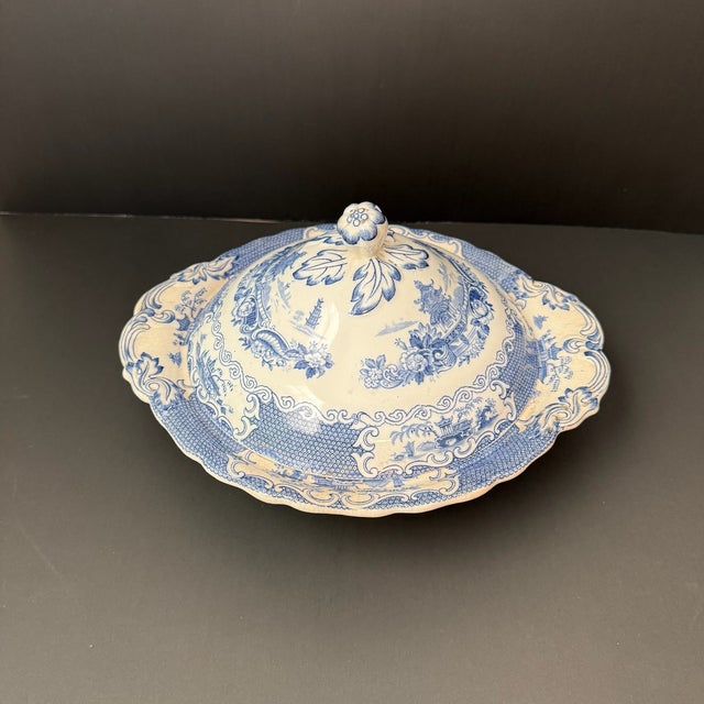 Chinoiserie Allerton's of England Chinese Fine China Covered Vegetable Bowl For Sale - Image 3 of 16