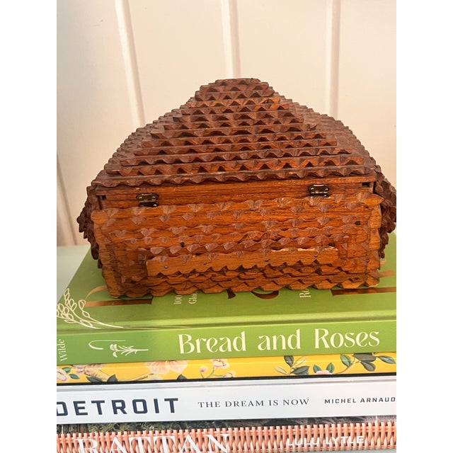Antique Chip Carved Tramp Art Box For Sale In Los Angeles - Image 6 of 10