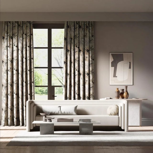 A striking botanical feature fabric in five fashion forward colour combinations. 75% Viscose 25% Linen. Sold by the yard....