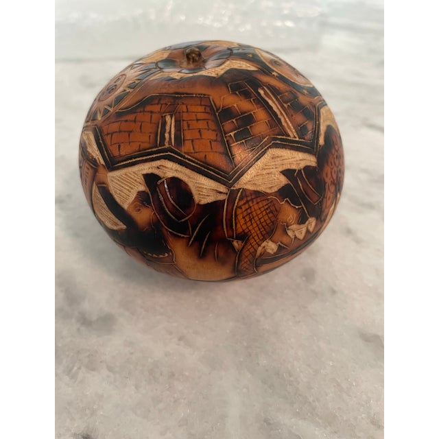 Early 21st Century Peruvian Mates Burilados Folk Art Gourd For Sale - Image 5 of 8