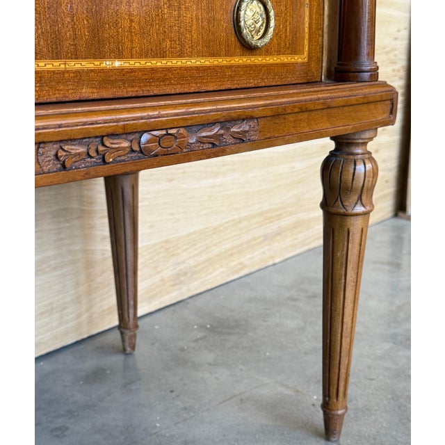 Early 20th Century French Walnut Nightstands or Side Tables with two drawers, 2 Pieces For Sale - Image 14 of 18