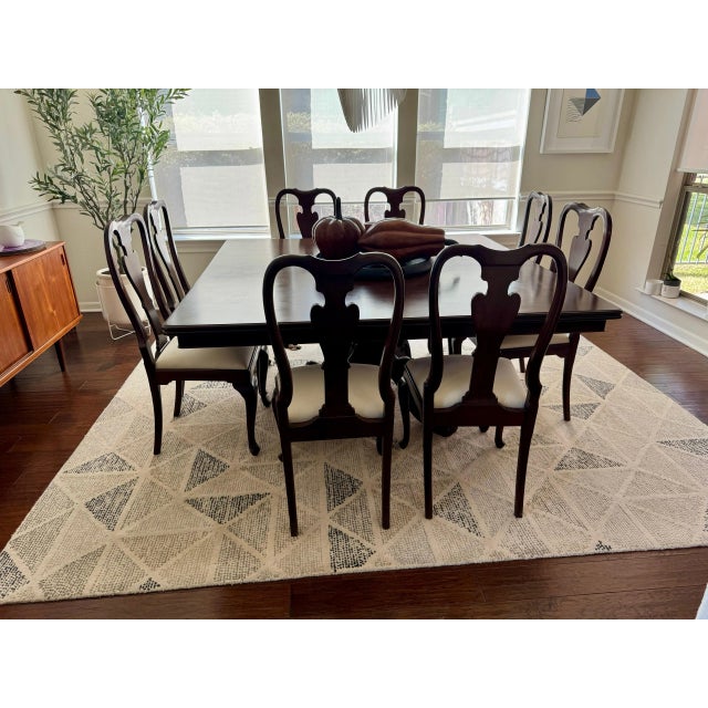 Queen Anne Set of 8 Vintage Queen Anne Style Dining Chairs For Sale - Image 4 of 6