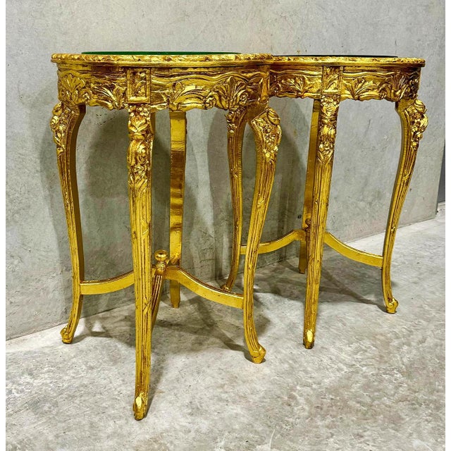 Gold Side Tables Set Glass Topped French Style For Sale In Miami - Image 6 of 9