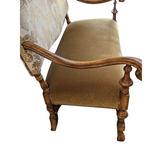 Neoclassical 1960s Custom Designed Neoclassical Style Vintage Bench/Loveseat With Carved Wooden Arms, Velour Camel Color Seat & Gold Damask Upholstery For Sale - Image 3 of 8