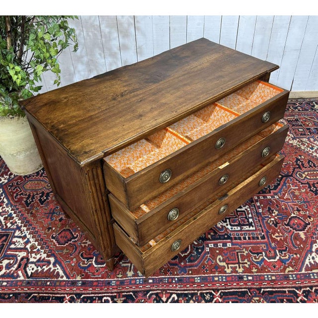 18th Century Louis XVI Chest of Drawers in Walnut For Sale - Image 12 of 18