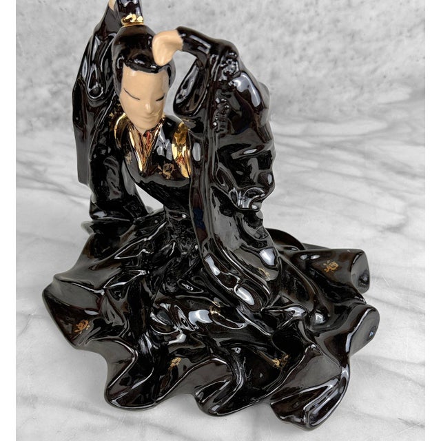 Mid 20th Century Vintage Asian Chinoiserie Hollywood Regency Women Dancer Porcelain Sculpture For Sale - Image 5 of 9