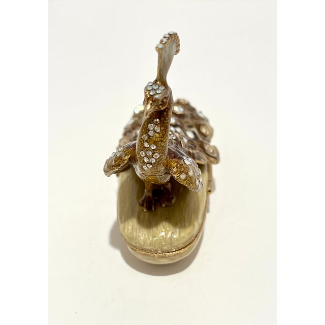 Jay Strongwater Darien Peacock Figurine / Trinket Box - 14k Gold Finish With Swarovski Crystals For Sale - Image 4 of 9