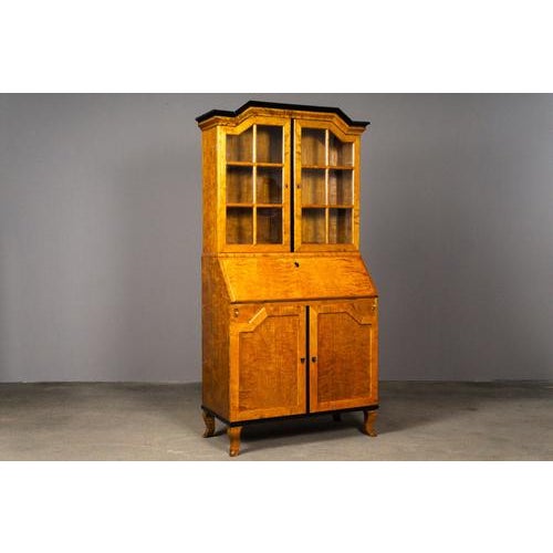 Item: Secretary desk with hutch Period & Style: Biedermeier style - first half of the 20th century Features: - Simple and...