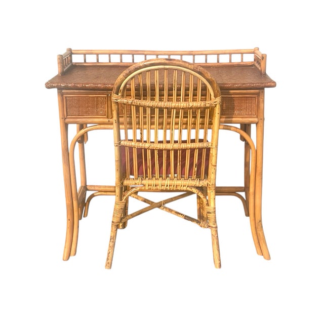 A beautiful mid century era model. 1 drawer in natural and original color framed in a strong bamboo frame with grass cloth...