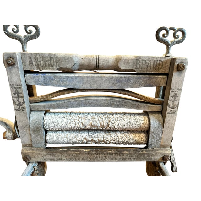 Wood Late 19th Century Original Anchor Lovell Manufacturing Co. Manual Crank Laundry Clothes Wringer For Sale - Image 7 of 14