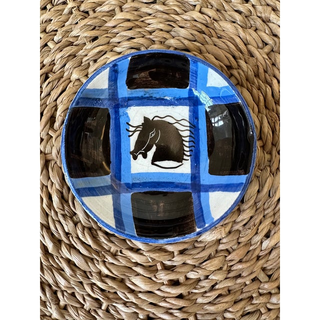 Mid-Century Modern Vintage Aldo Londi Bitossi Italian Mondrian Ceramic Bowls Featuring Stylized Horse Head- A Pair For Sale - Image 3 of 17