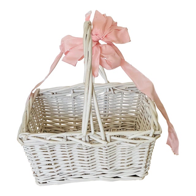 Vintage Wicker Basket Painted White With Bow For Sale