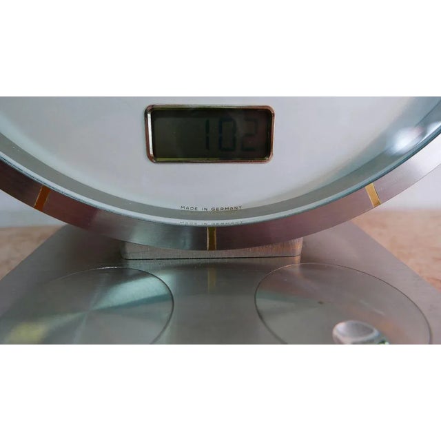 Mid-Century Modern LCD Worldtimer Table Clock by Heinrich Möller for Kienzle International, 1985 For Sale - Image 3 of 12