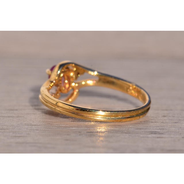 Cinco Calle: Pink Sapphire and Natural Diamond Ring in Yellow Gold For Sale In Philadelphia - Image 6 of 11