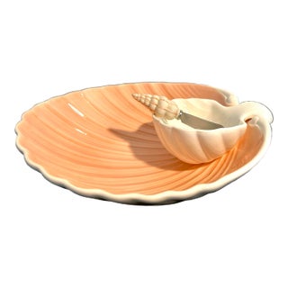 Mid 20th Century Mid Century Modern Fitz and Floyd Ceramic Seashell Chip and Dip Set With Knife For Sale