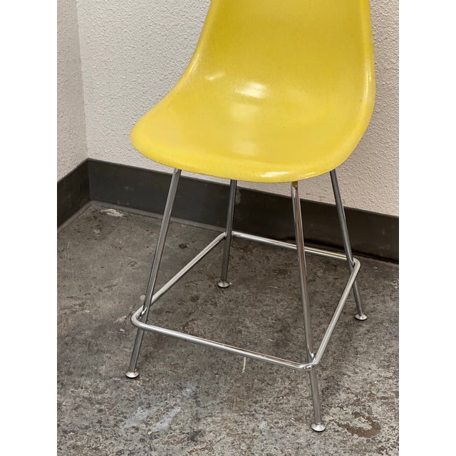 Mid-Century Modern Eames Fiberglass Yellow Shell Counter Stool, Vintage For Sale - Image 3 of 12