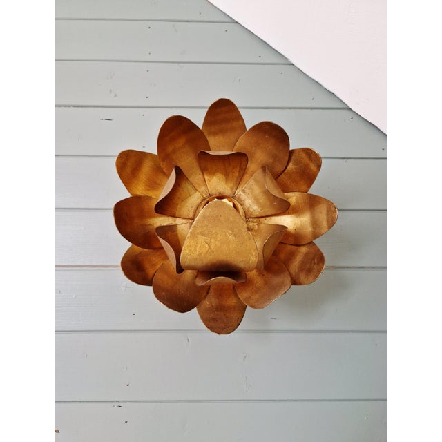 Metal Floral Wall Sconce in Gilded Metal, Italy, 1970s For Sale - Image 7 of 15