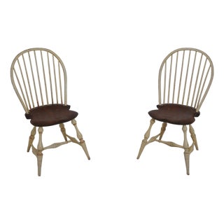 Pair of Vintage 2 Tone Bow Back Windsor Chairs For Sale